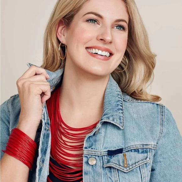 ZENZII multistrand red magnetic clasp necklace - Picture 2 of 6